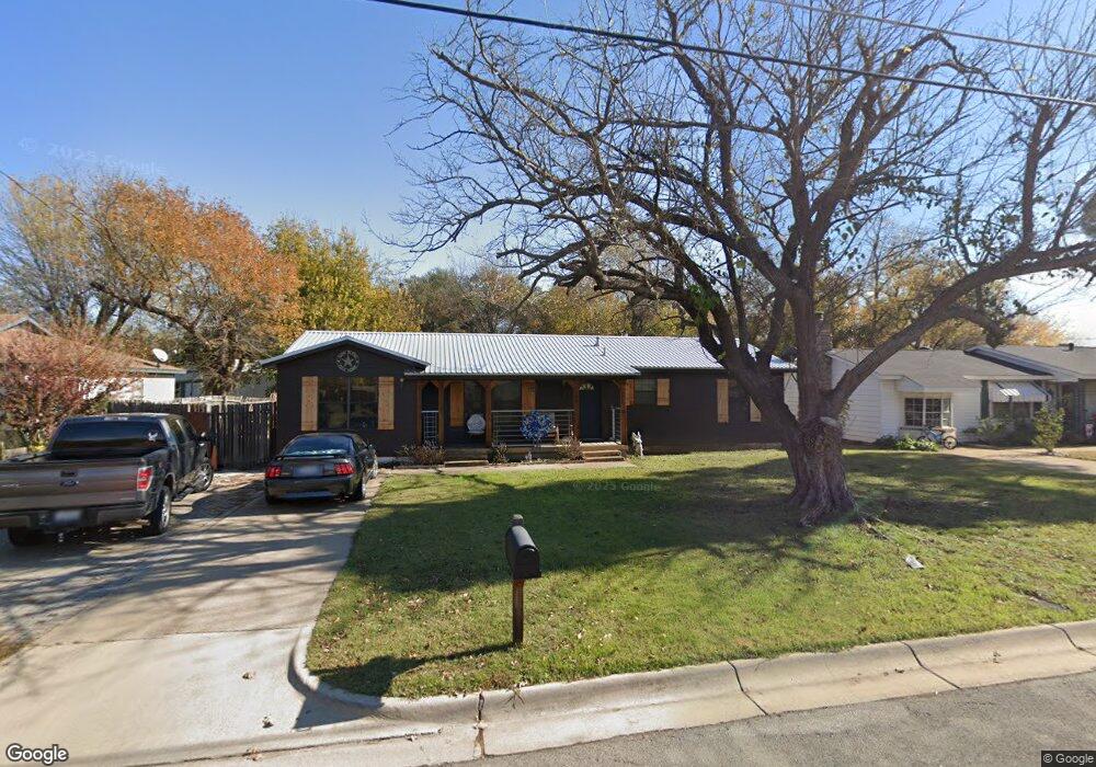 212 Souder Dr, Hurst, TX 76053 - photo 1