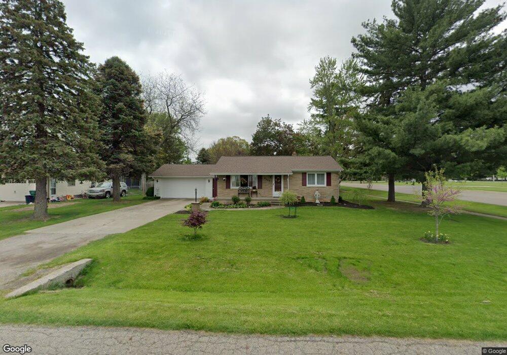 9454 Charron Dr, New Lothrop, MI 48460 - photo 1