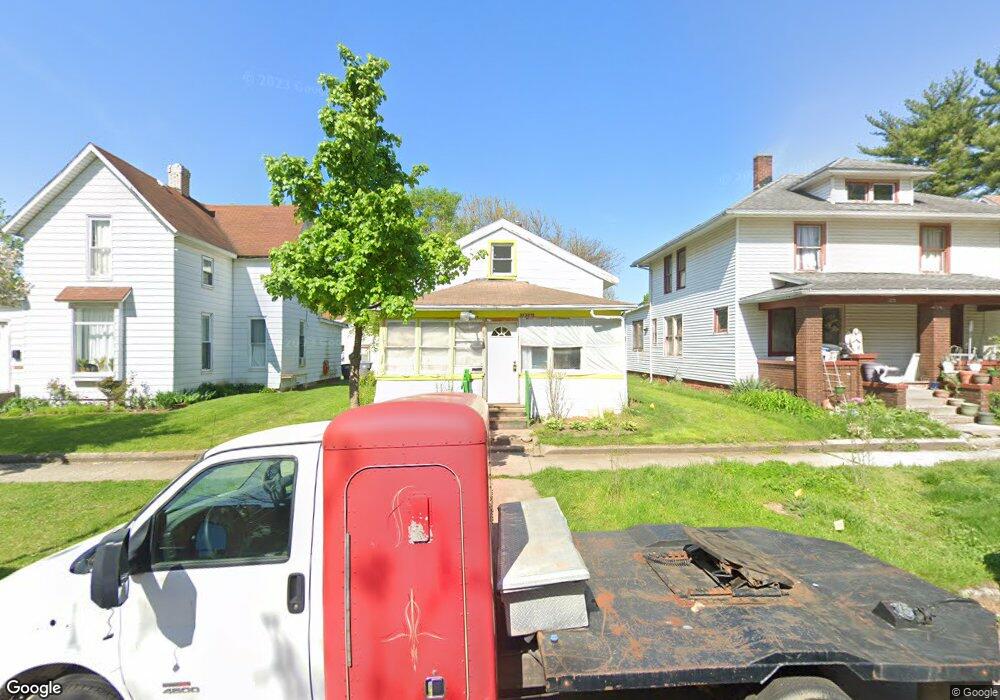 1327 Kinzy St, Elkhart, IN 46516 - photo 1