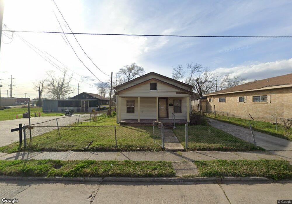 744 S Lyons St, Lake Charles, LA 70601 - photo 1