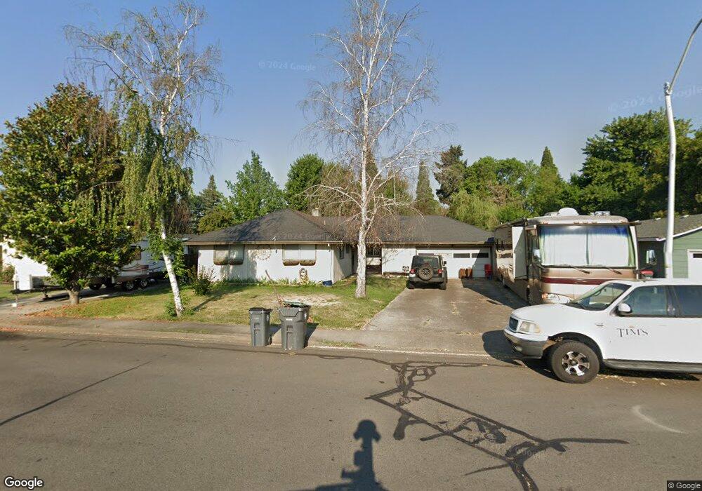 730 Freeman Rd, Central Point, OR 97502 - photo 1