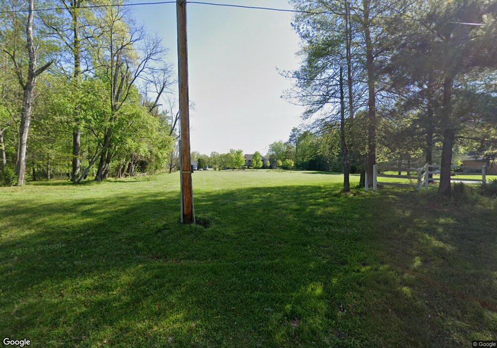 7188 Old Vincennes Rd, Floyds Knobs, IN 47119 - photo 1