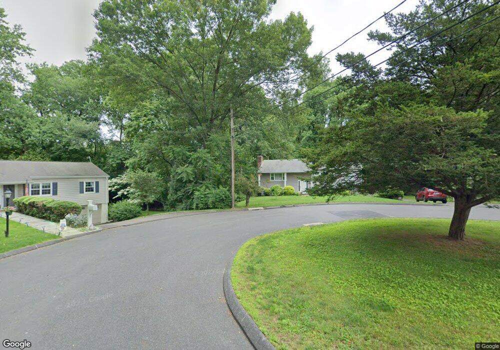 10 Cindy Ln, Norwalk, CT 06851 - photo 1