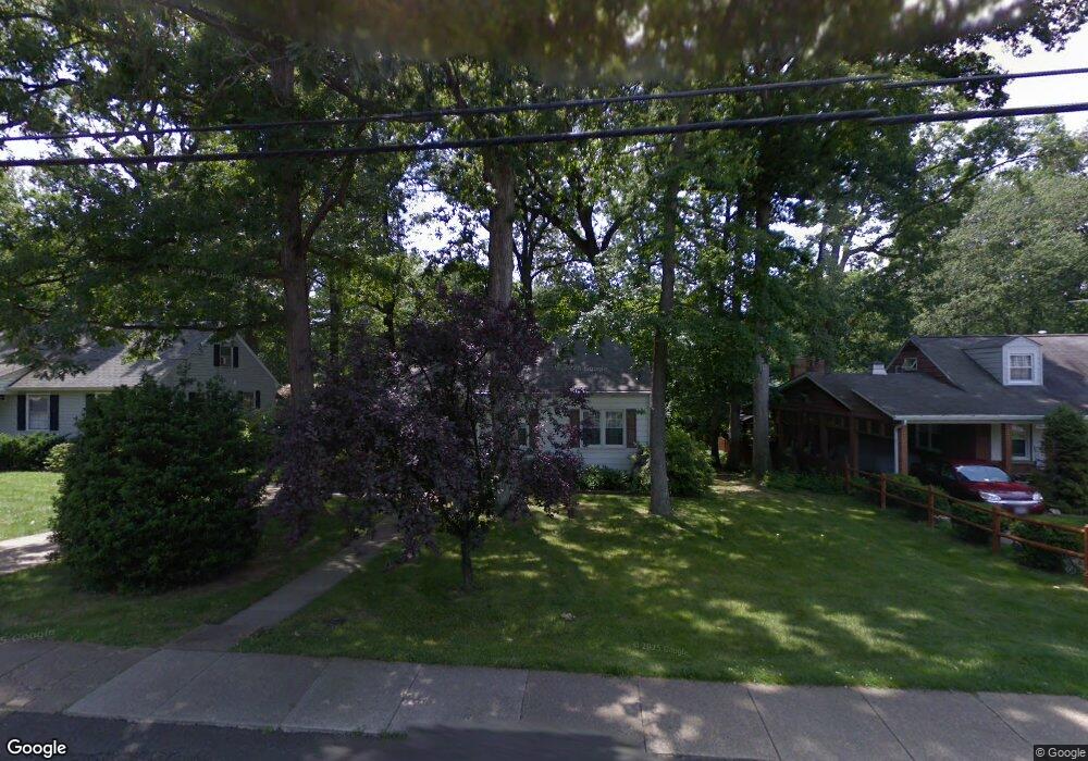 2216 Westmoreland St, Falls Church, VA 22043 - photo 1