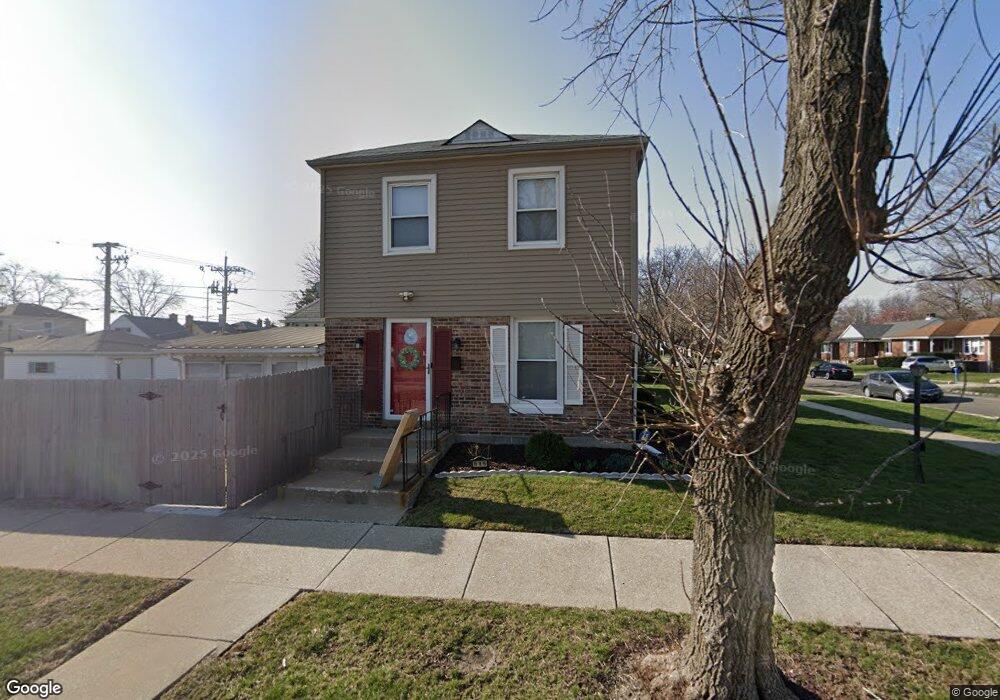 615 Bristol Ave, Westchester, IL 60154 - photo 1