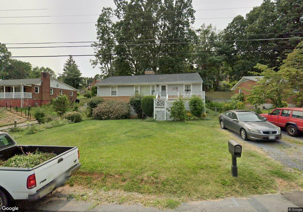 104 Robinhood Rd, Staunton, VA 24401 - photo 1