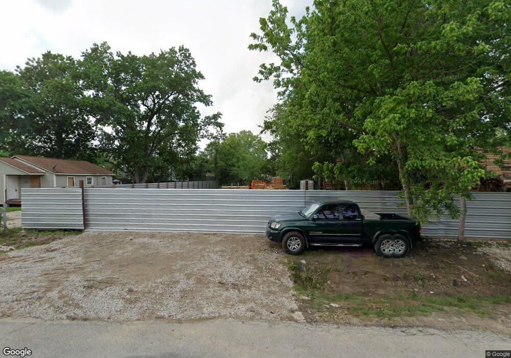 9205 Sherbourne St, Houston, TX 77016 - photo 1