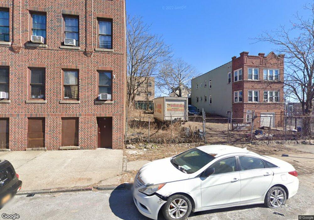 1450 Rosedale Ave, Bronx, NY 10460 - photo 1