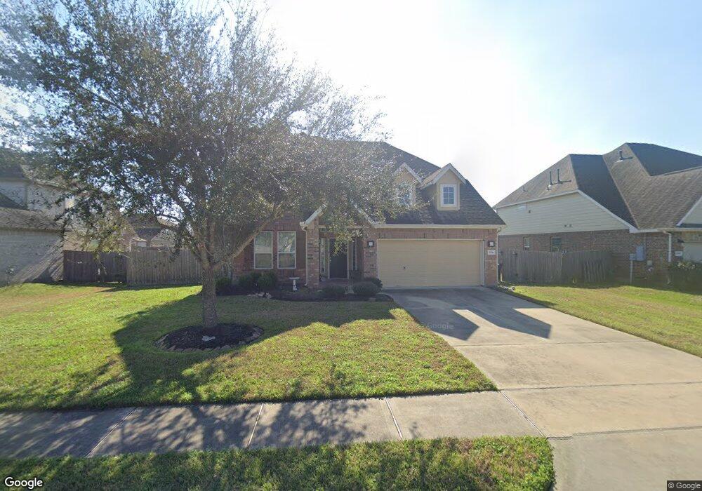 2156 Colonial St, Alvin, TX 77511 - photo 1