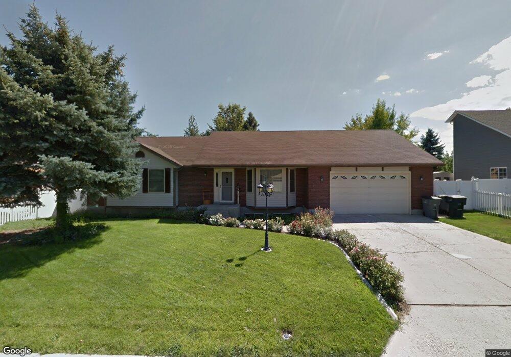 4041 Helmsdale Cir, South Jordan, UT 84095 - photo 1