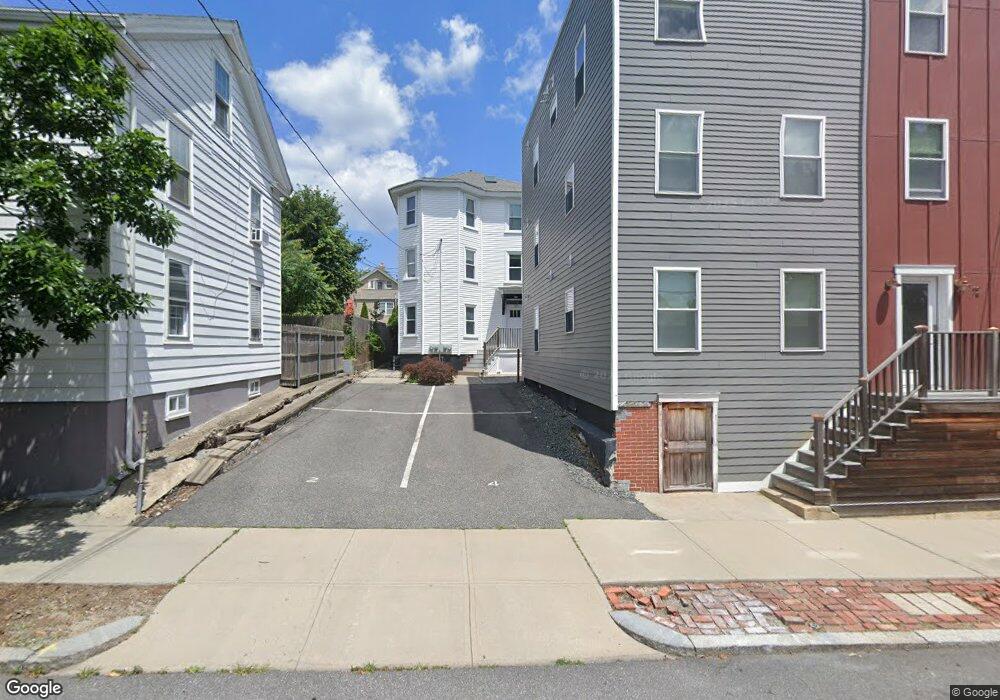 10 Trenton St, Providence, RI 02906 - photo 1