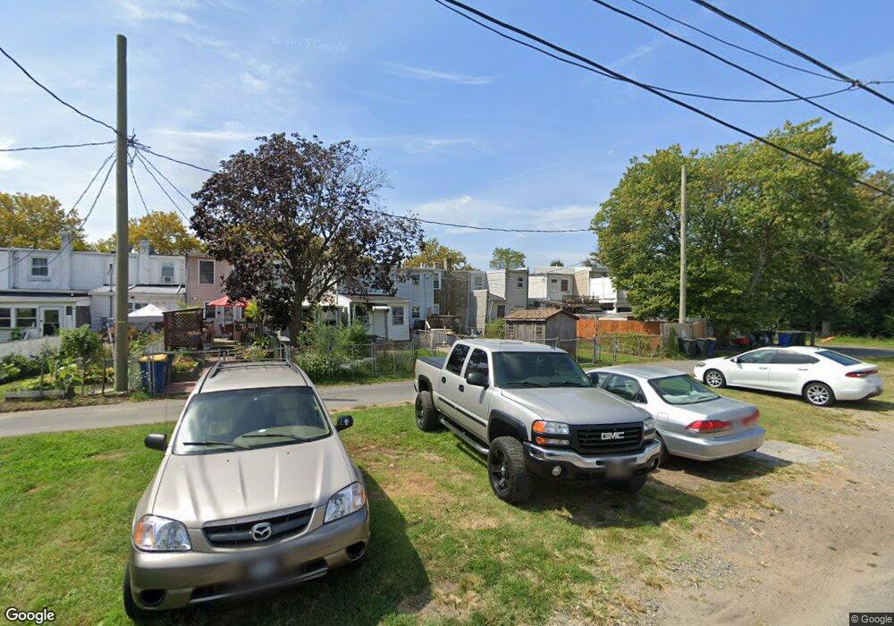 726 Center St, New Castle, DE 19720 - photo 1