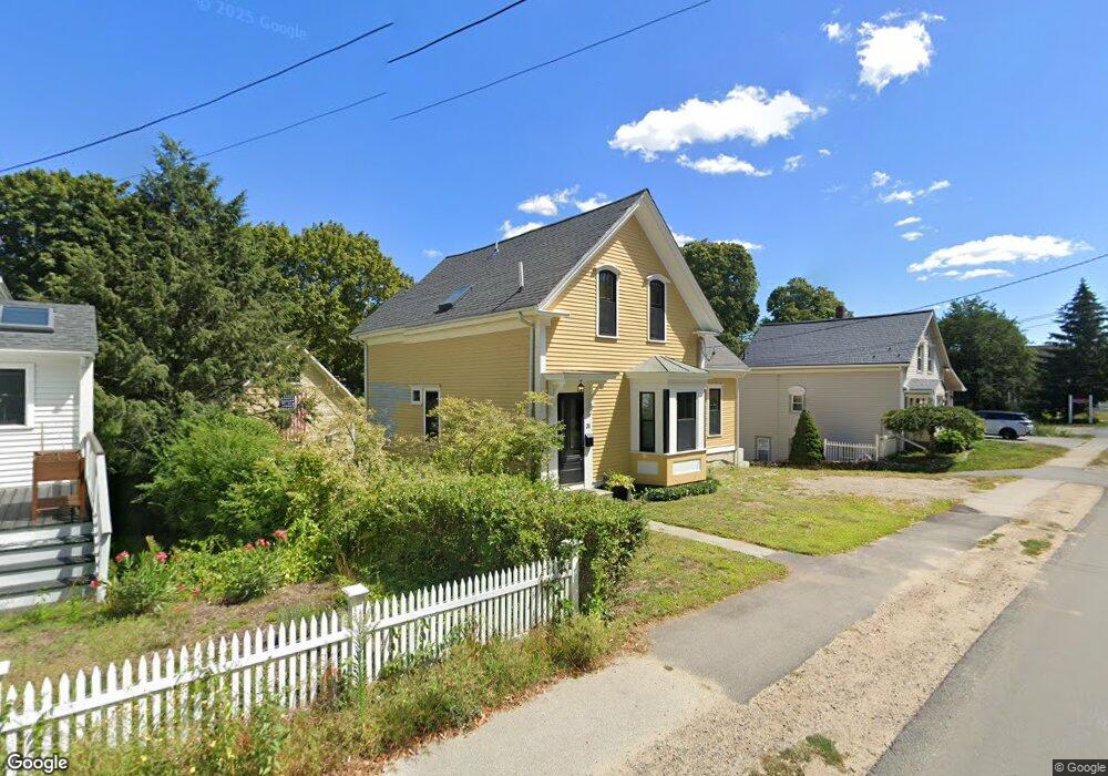 31 Thaxter St, Hingham, MA 02043 - photo 1