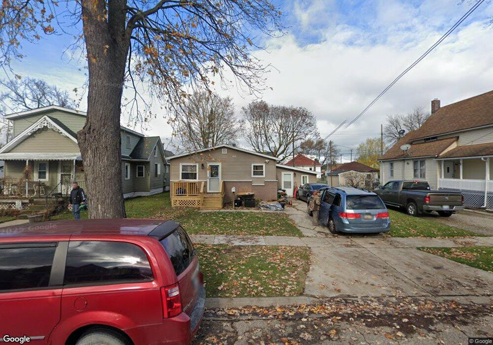 1117 Pearl St, Port Huron, MI 48060 - photo 1