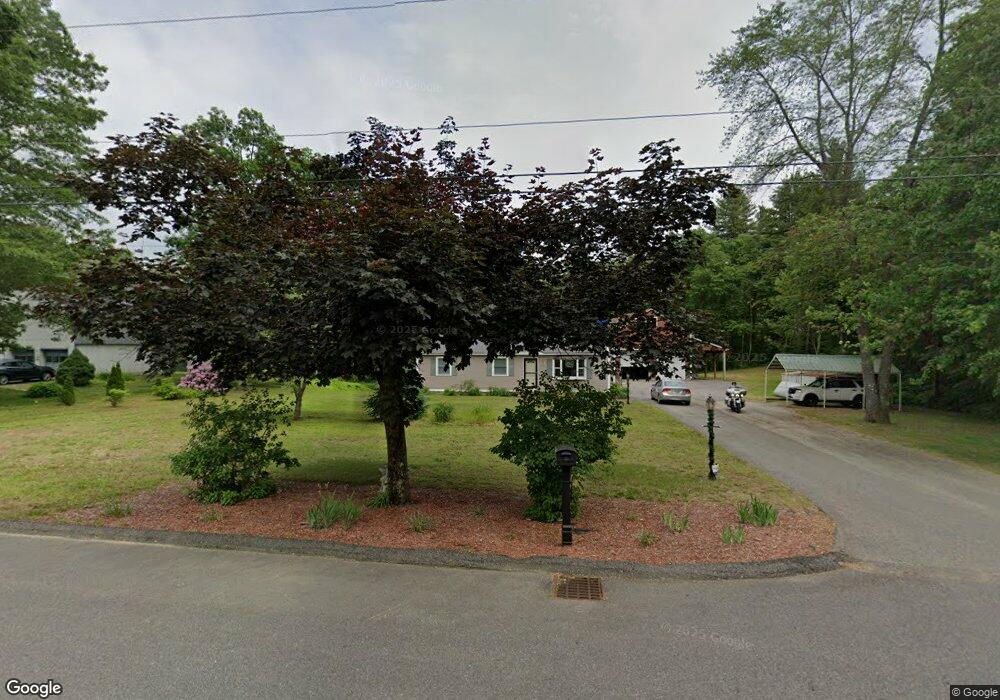 5 Molsom Cir, Litchfield, NH 03052 - photo 1