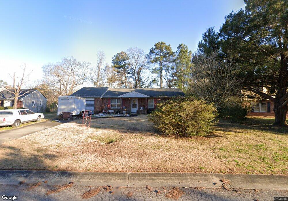 504 Tower Dr, Jacksonville, NC 28546 - photo 1