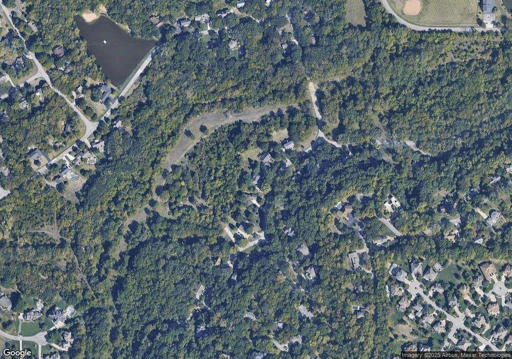 8606 Redbud Ln, Lenexa, KS 66220 - photo 1