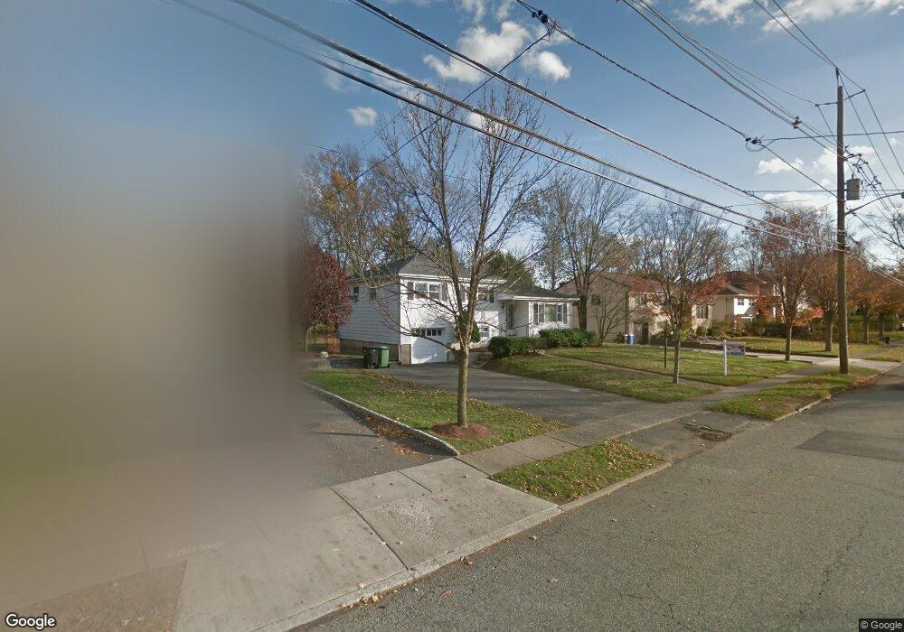 736 Highland Ave, Paramus, NJ 07652 - photo 1