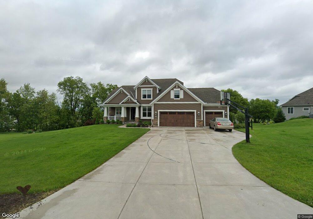 2000 Grandview Dr, Slinger, WI 53086 - photo 1