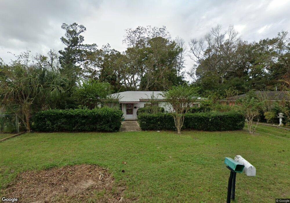 2607 Johnston St, Brunswick, GA 31520 - photo 1