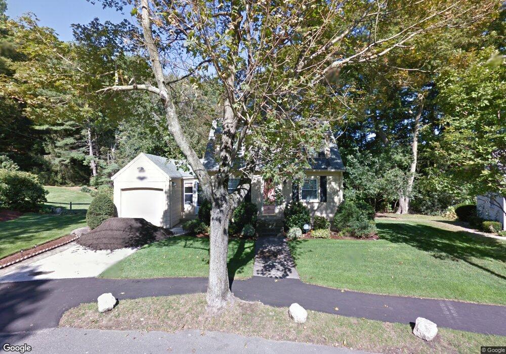 11 Robert St, Wakefield, MA 01880 - photo 1