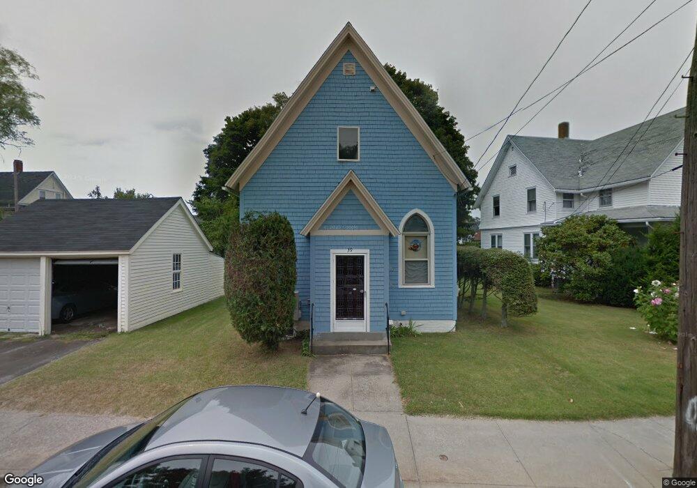 39 Lester Ave, Pawcatuck, CT 06379 - photo 1