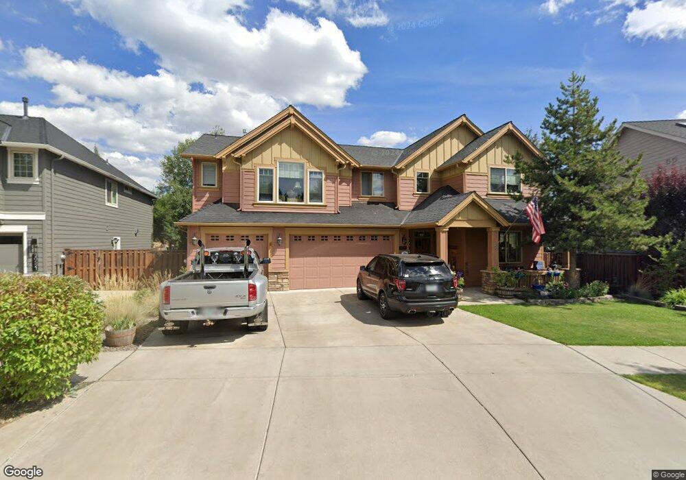 20517 Jacklight Ln, Bend, OR 97702 - photo 1