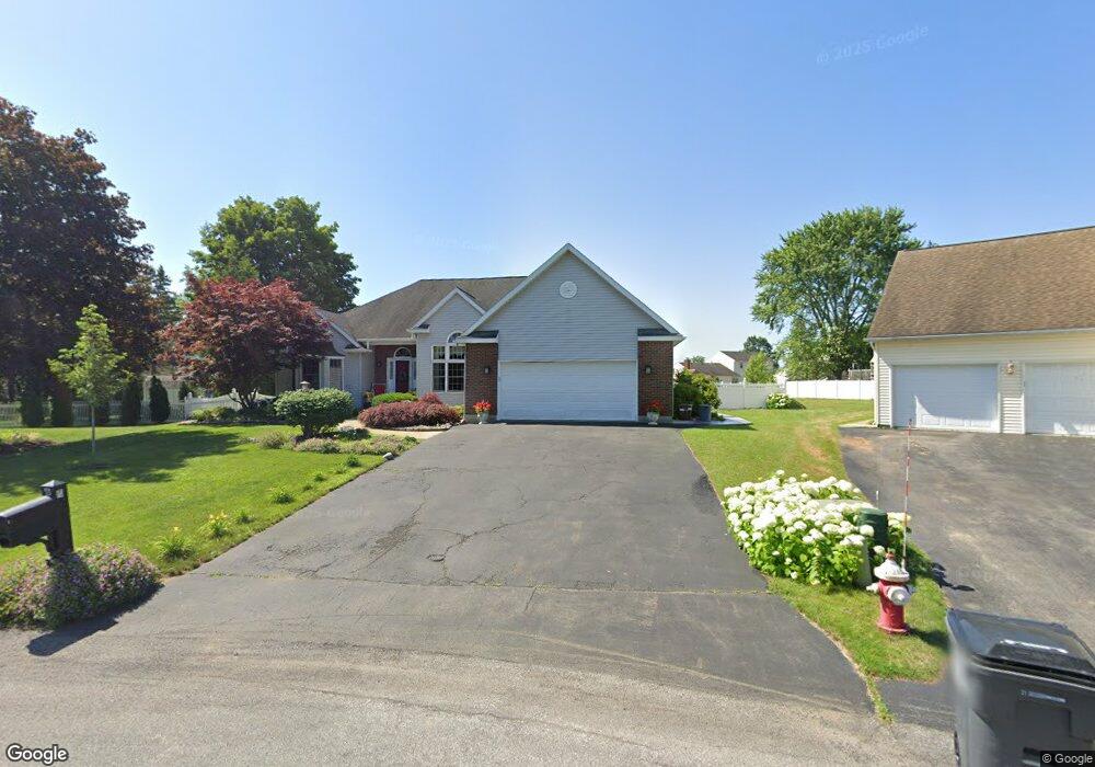 6 Pembrooke Ct, Albany, NY 12211 - photo 1