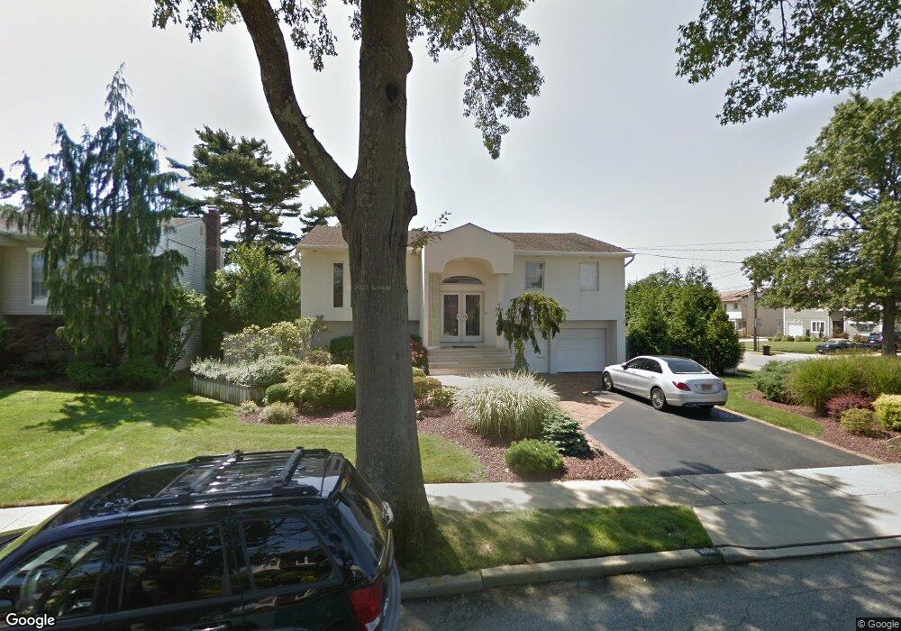 1664 North Gate, Merrick, NY 11566 - photo 1