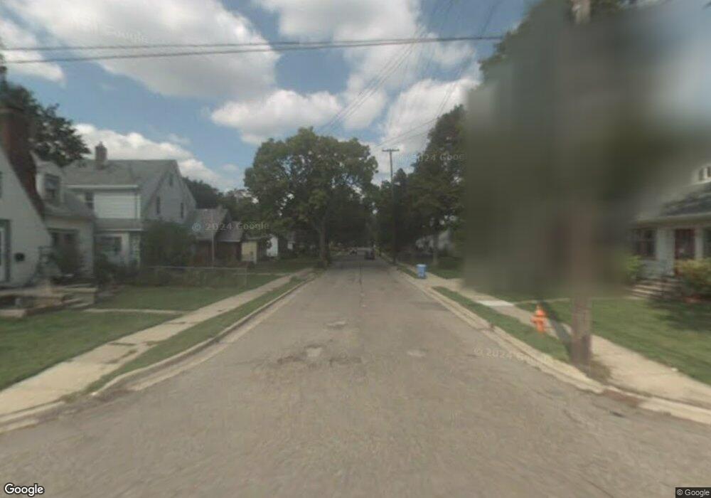 18 Lyons Ave, Lansing, MI 48910 - photo 1