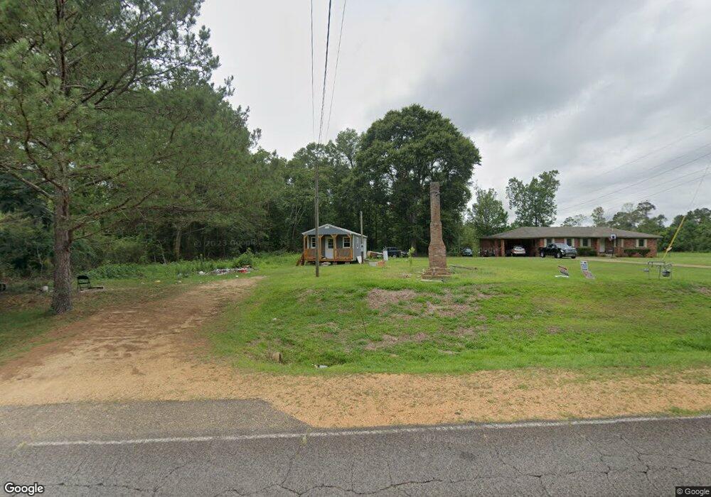 2157 Quinlivan Rd, McComb, MS 39648 - photo 1
