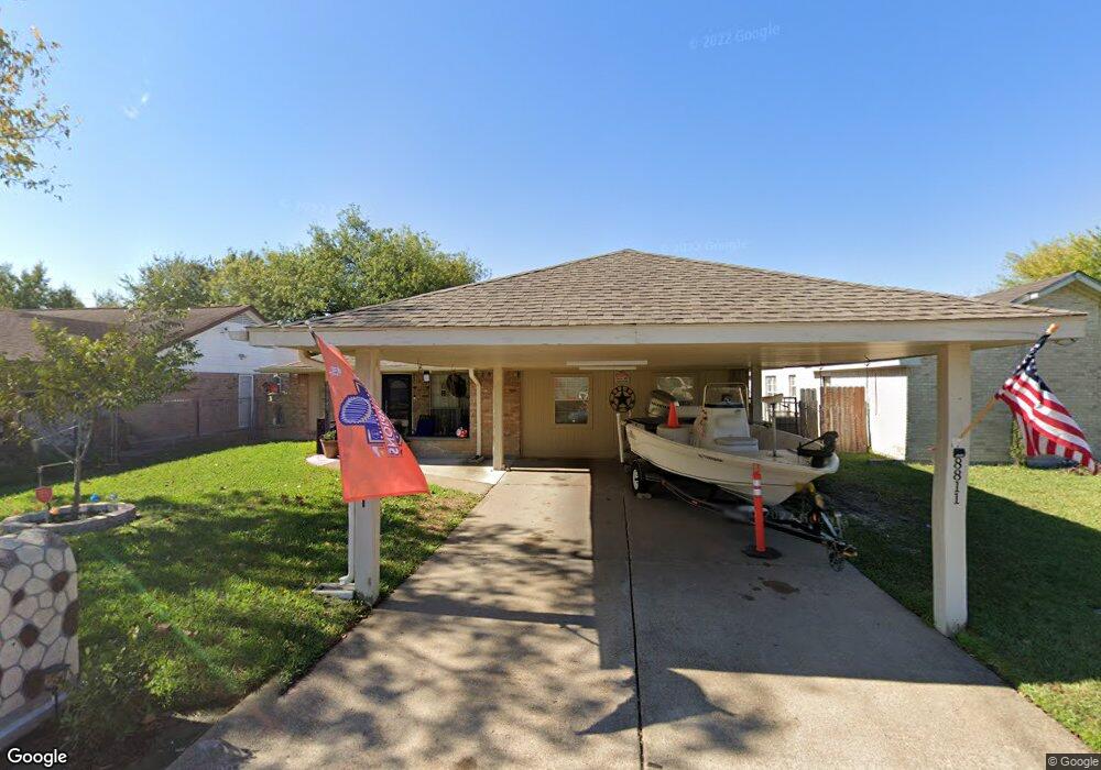 8811 Braunston Ln, Houston, TX 77088 - photo 1
