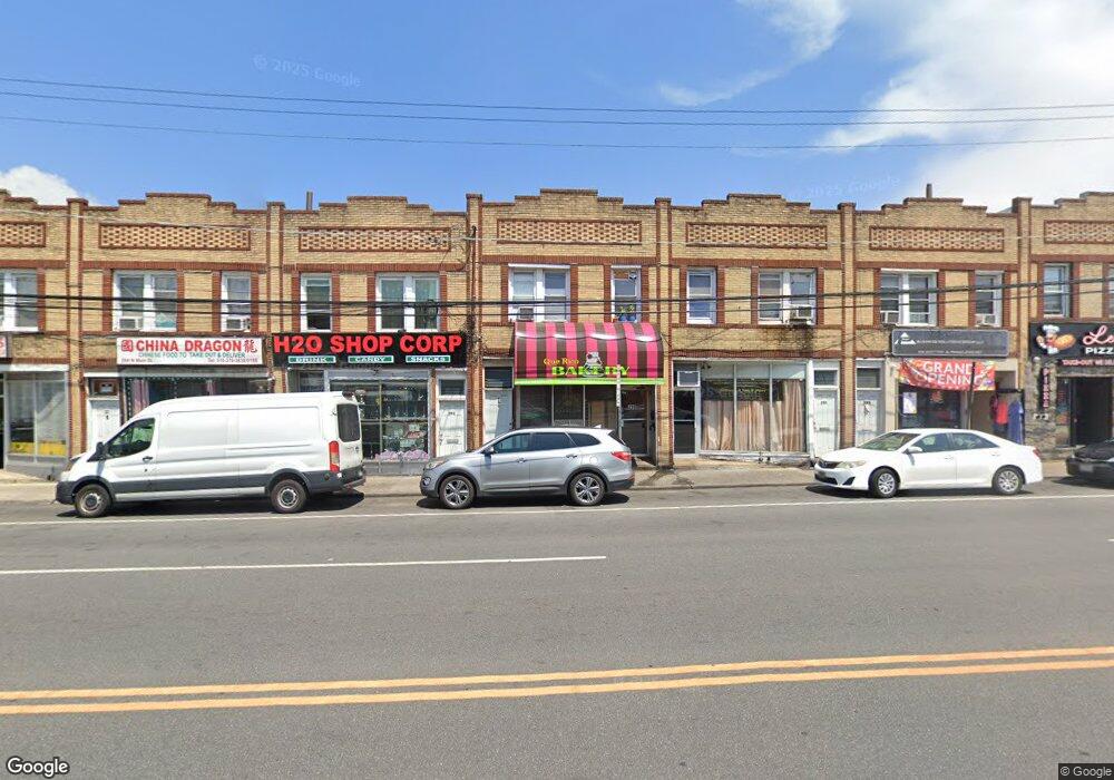 290 N Main St, Freeport, NY 11520 - photo 1