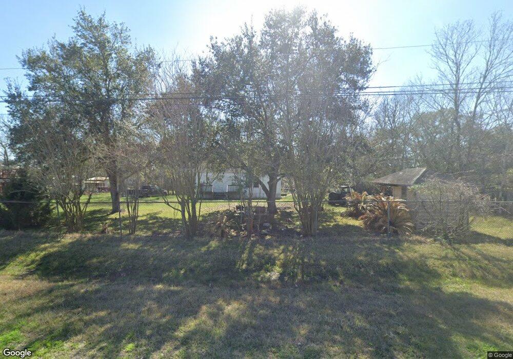 19025 Forest St, Alvin, TX 77511 - photo 1