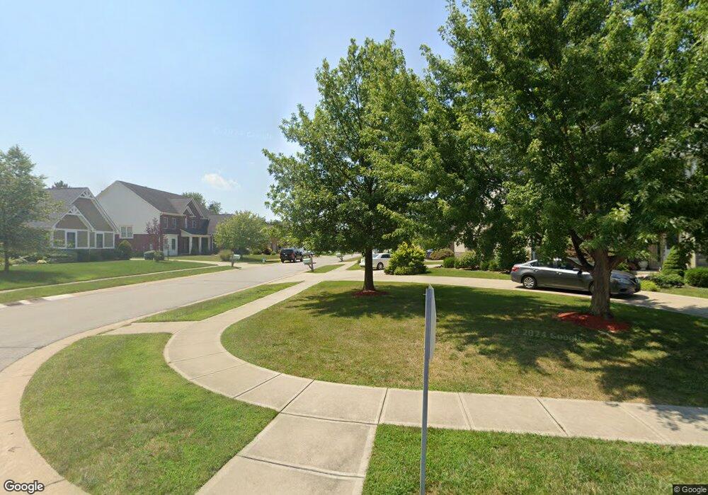 13460 Water Crest Dr, Fishers, IN 46038 - photo 1