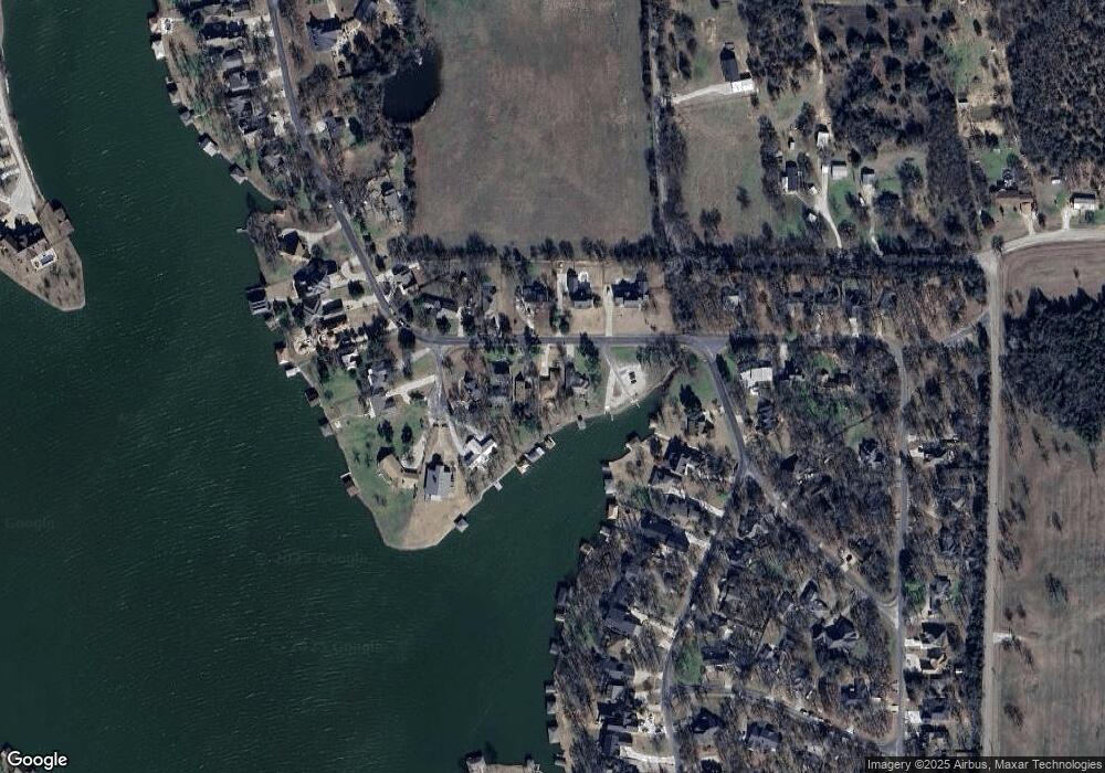 1210 Kiowa Dr E, Gainesville, TX 76240 - photo 1