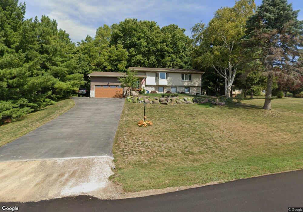 5582 Stable View Ln, Fitchburg, WI 53575 - photo 1