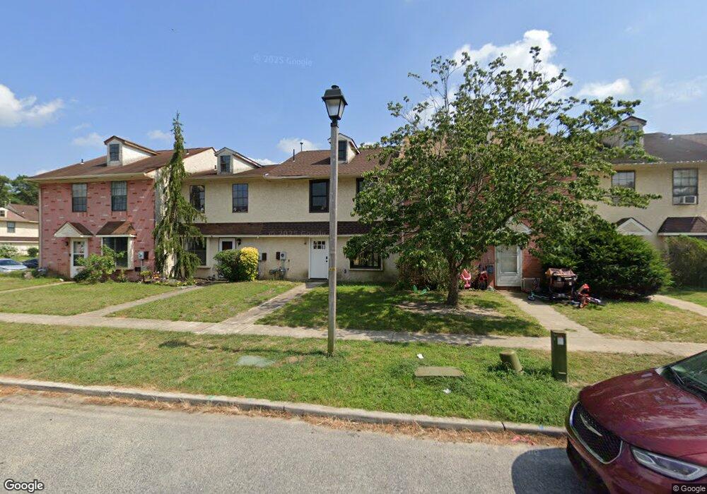 925 Blake Dr, Mays Landing, NJ 08330 - photo 1