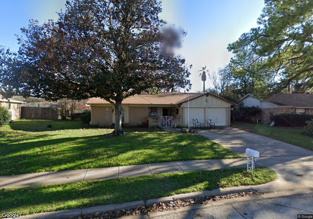 1912 Winchester Way, Bedford, TX 76022 - photo 1