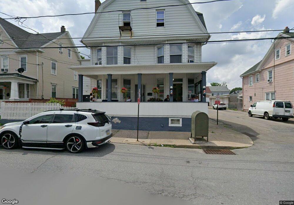 560 N Locust St, Hazleton, PA 18201 - photo 1