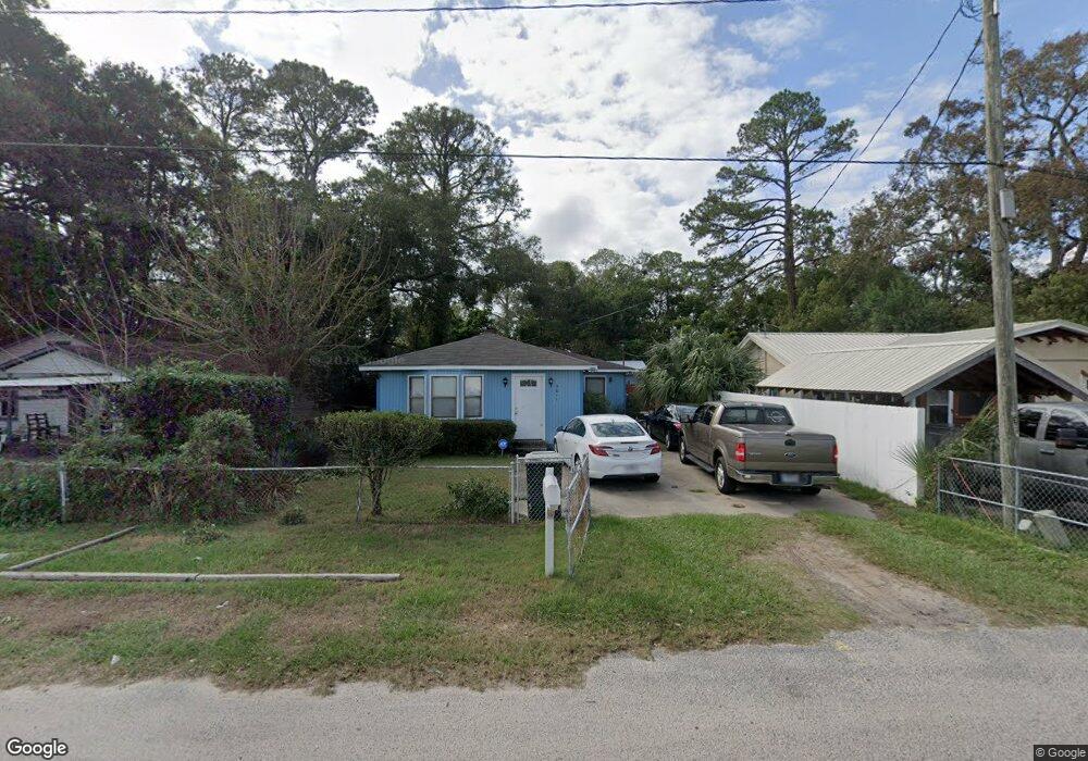 3811 Franklin Ave, Brunswick, GA 31520 - photo 1