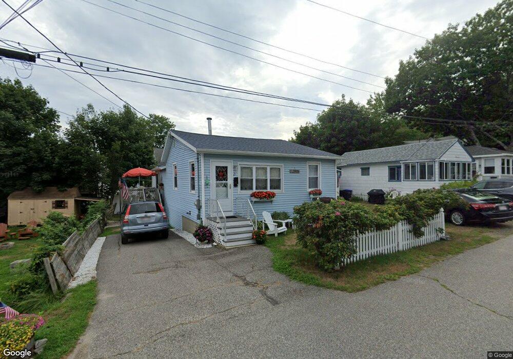 21 Seacliff Ave, Old Orchard Beach, ME 04064 - photo 1