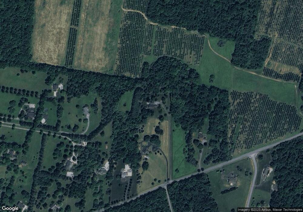 605 Glendobbin Rd, Winchester, VA 22603 - photo 1