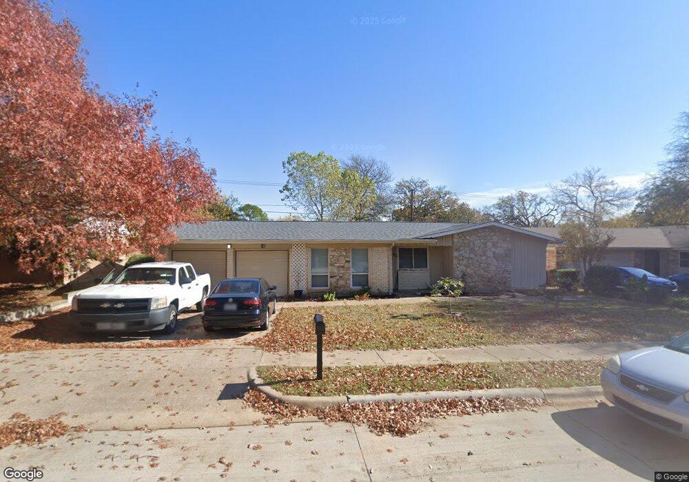 45 Stonegate Dr, Bedford, TX 76022 - photo 1