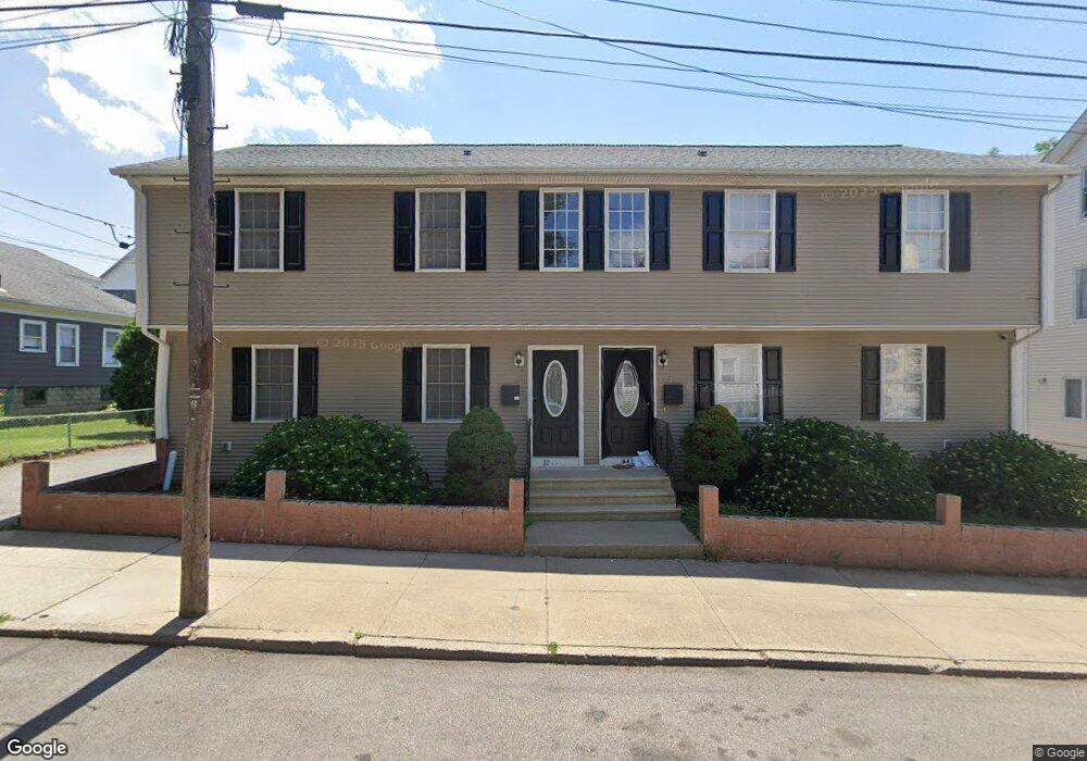 82 Boutwell St, Pawtucket, RI 02860 - photo 1