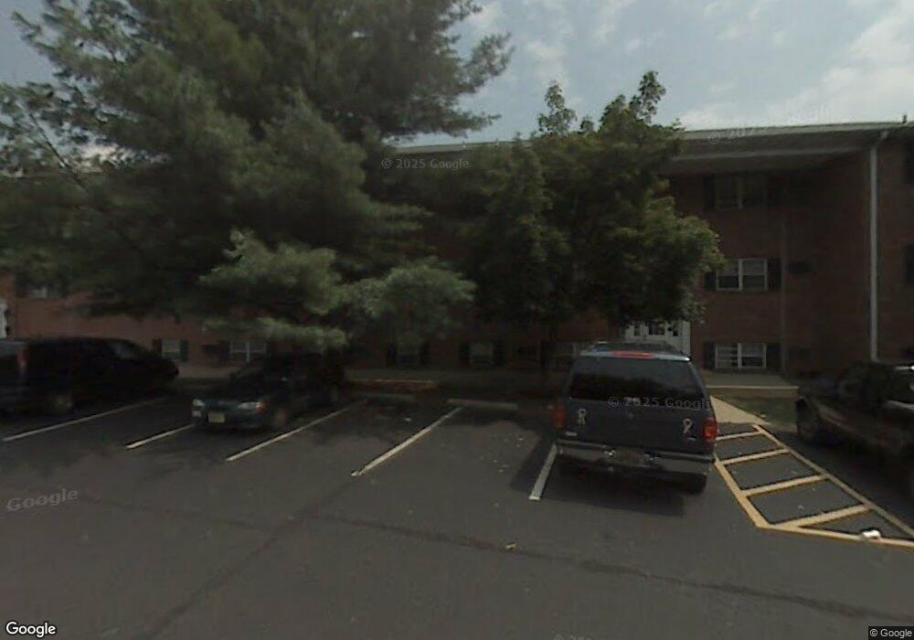 Longview, Claymont, DE 19703 - photo 1