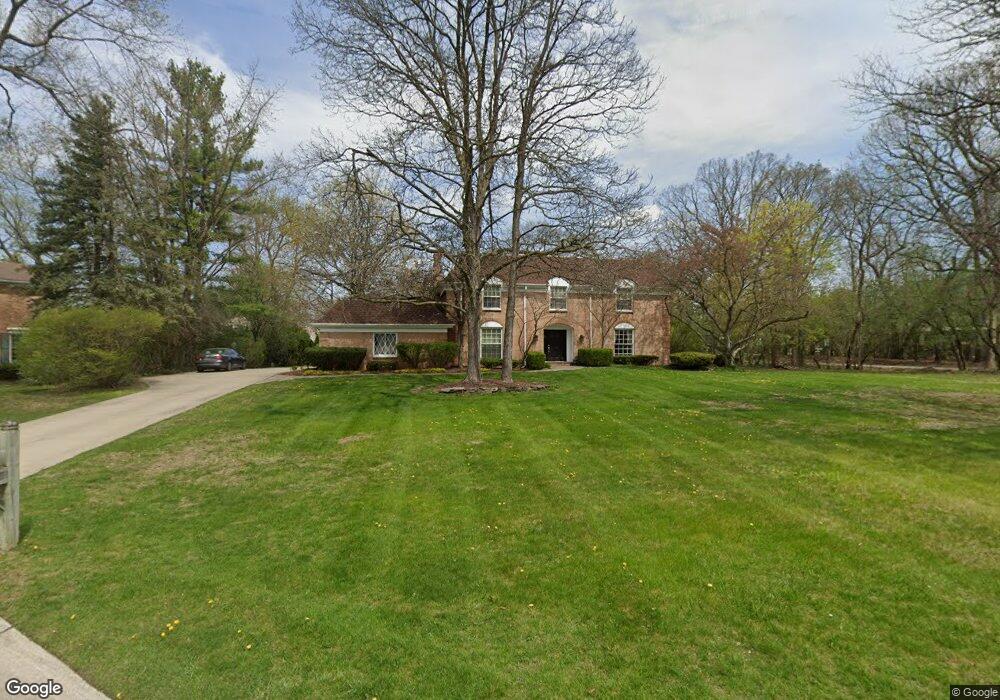 2828 Severn Ln, Bloomfield Hills, MI 48304 - photo 1