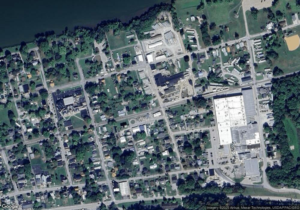 423 E 3rd St, Augusta, KY 41002 - photo 1