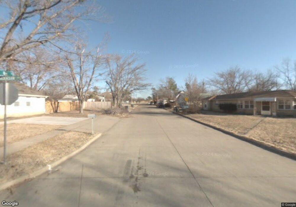 909 NE Chickasaw, Claremore, OK 74017 - photo 1