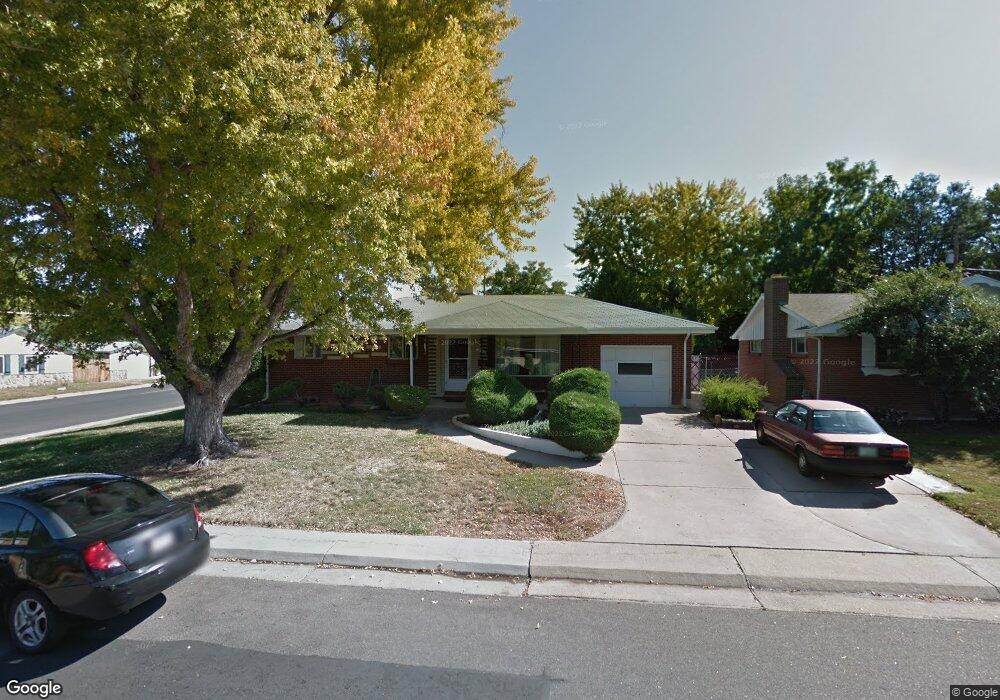 1092 Jamaica St, Aurora, CO 80010 - photo 1